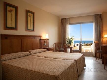 Khách sạn BQ Andalucia Beach