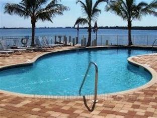 Boca Ciega Resort by Travel Resort Services