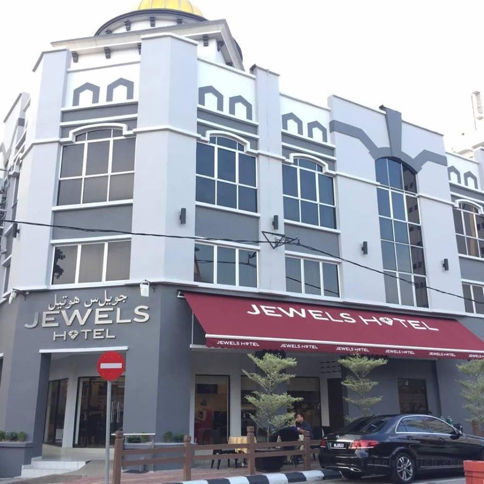 Jewels Hotel