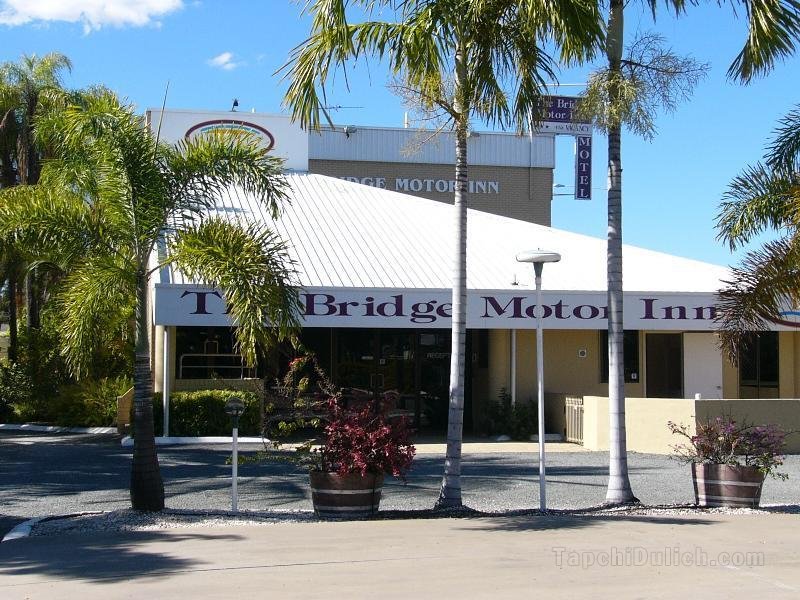 Bridge Motor Inn
