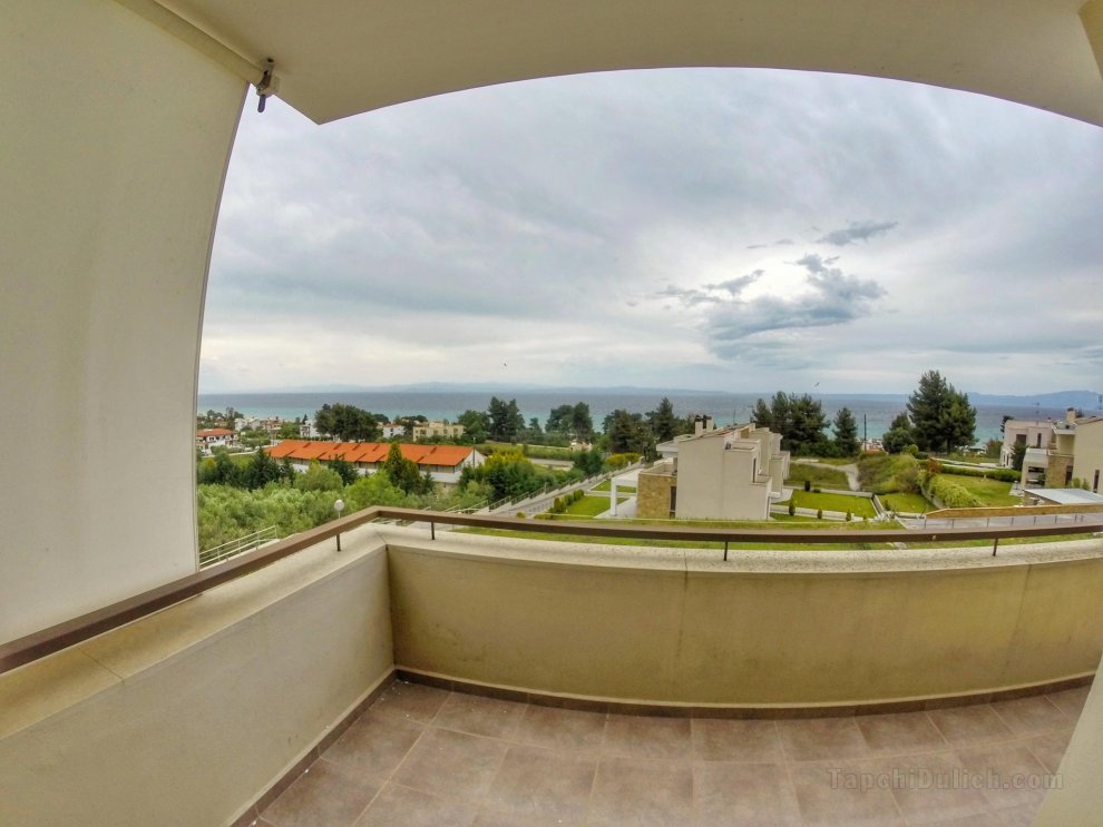 Amazing 250sqm deluxe villa with astonishing view 