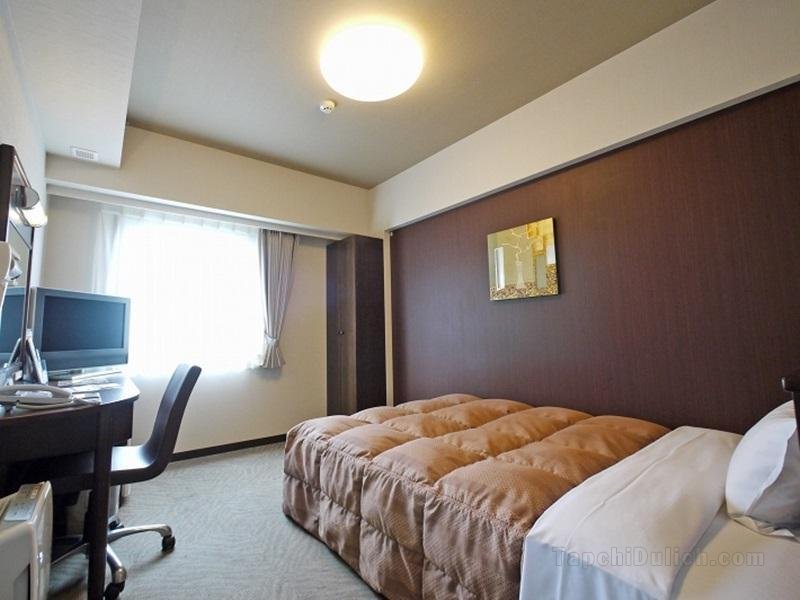 Khách sạn Route Inn Hirosaki Ekimae