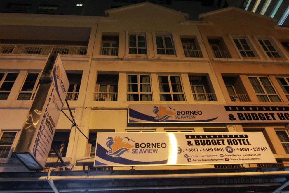 Khách sạn Borneo Seaview Budget & Backpackers