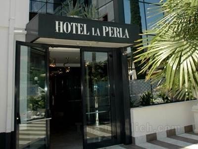 Khách sạn La Perla
