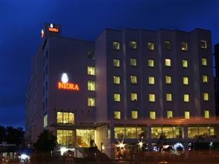 Khách sạn Nidra Vadodara