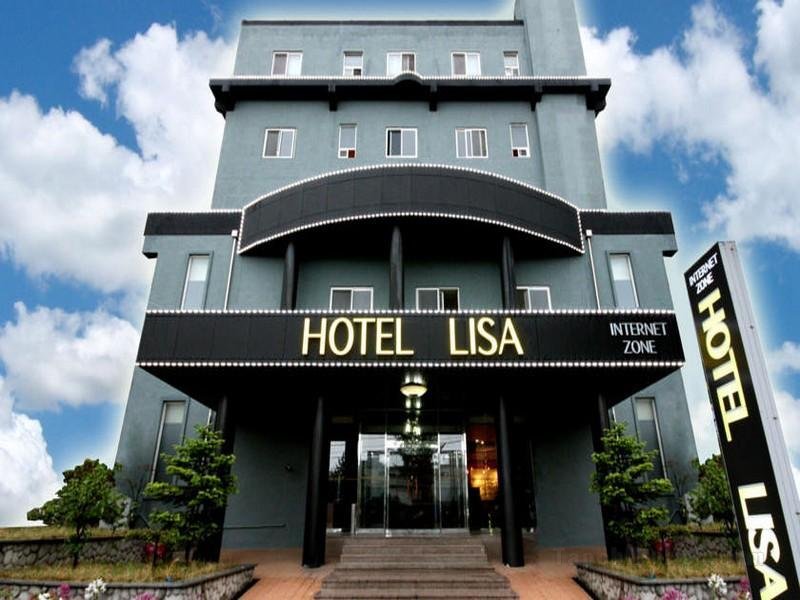 Khách sạn Lisa