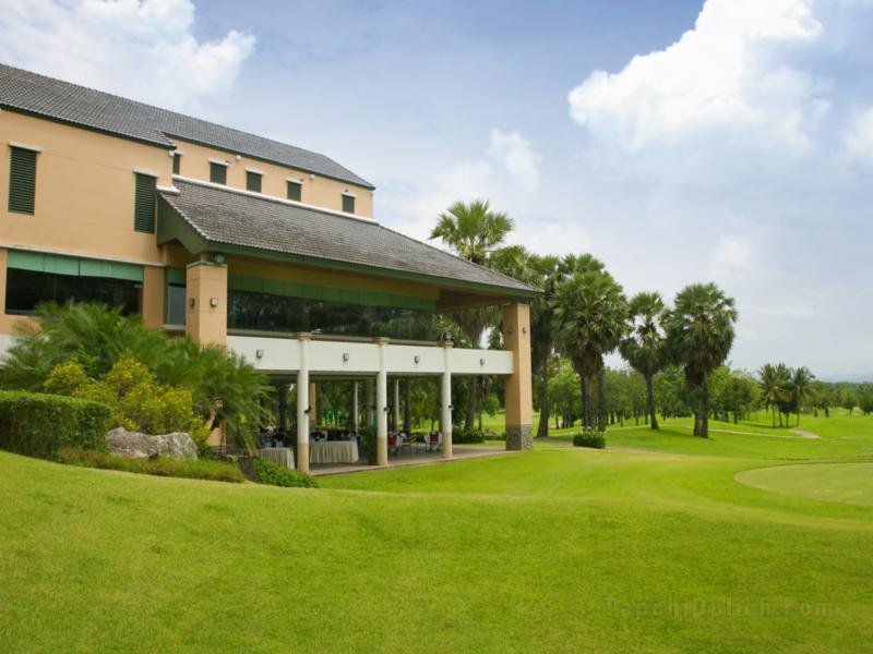 Khách sạn Lake View And Golf Club