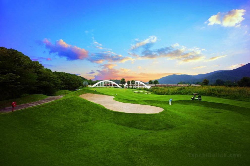 Gassan Khuntan Golf & Resort (SHA Extra Plus)