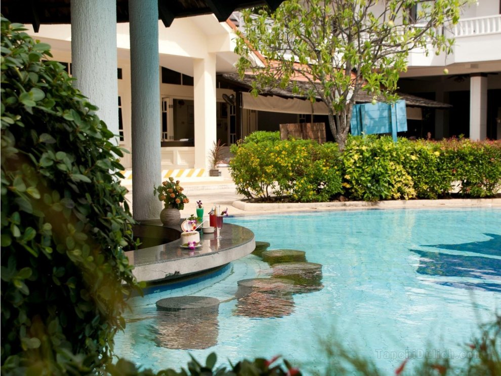 Aonang Villa Resort (SHA Extra Plus)