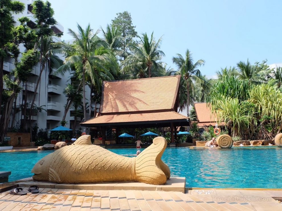Avani Pattaya Resort (SHA Extra Plus)