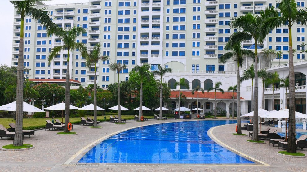 Khách sạn Hanoi Daewoo