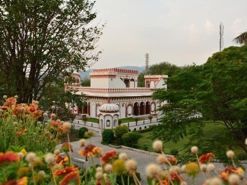 Nalagarh Heritage Resorts