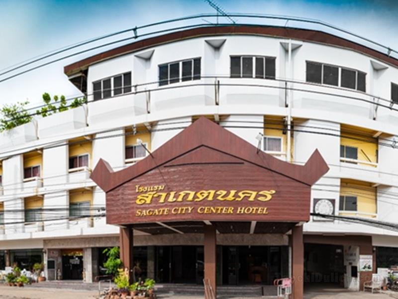 Sagatenakorn Hotel