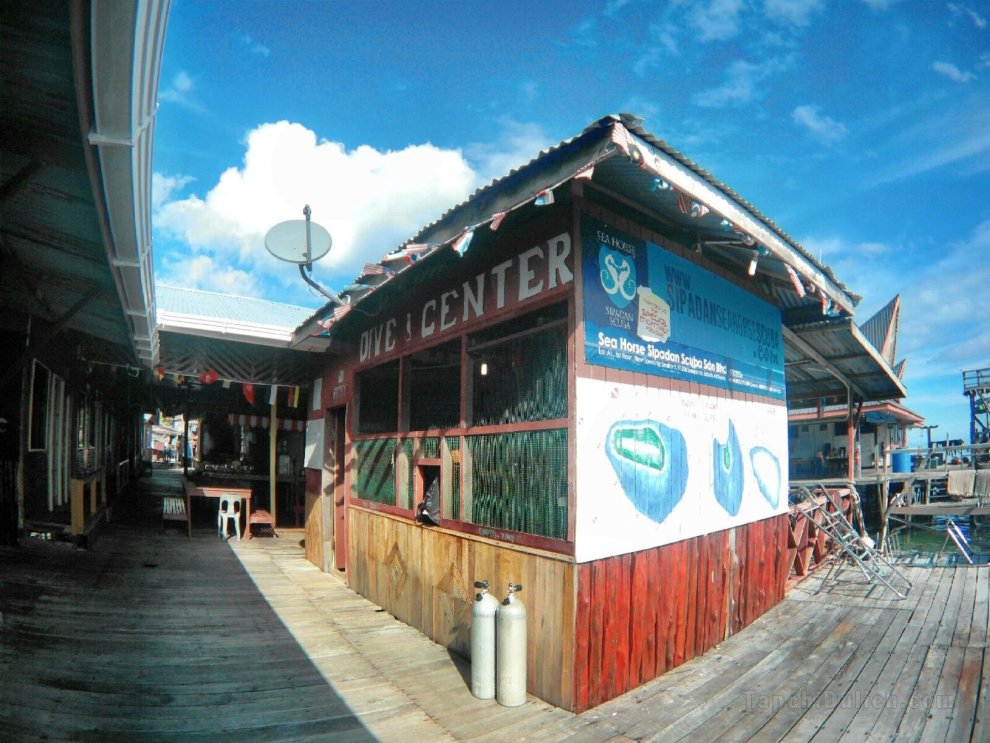 Seahorse Sipadan Scuba Lodge