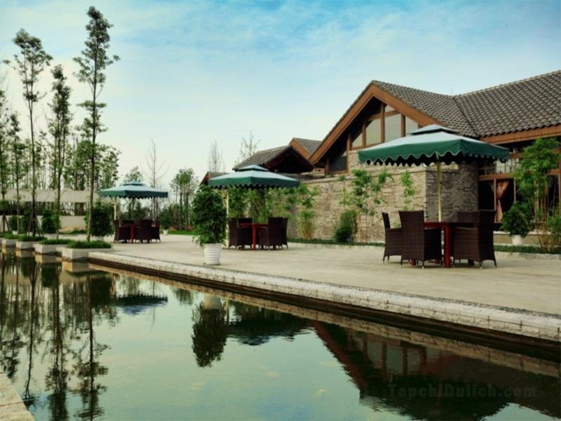 Khách sạn Xinjin Celebrity City
