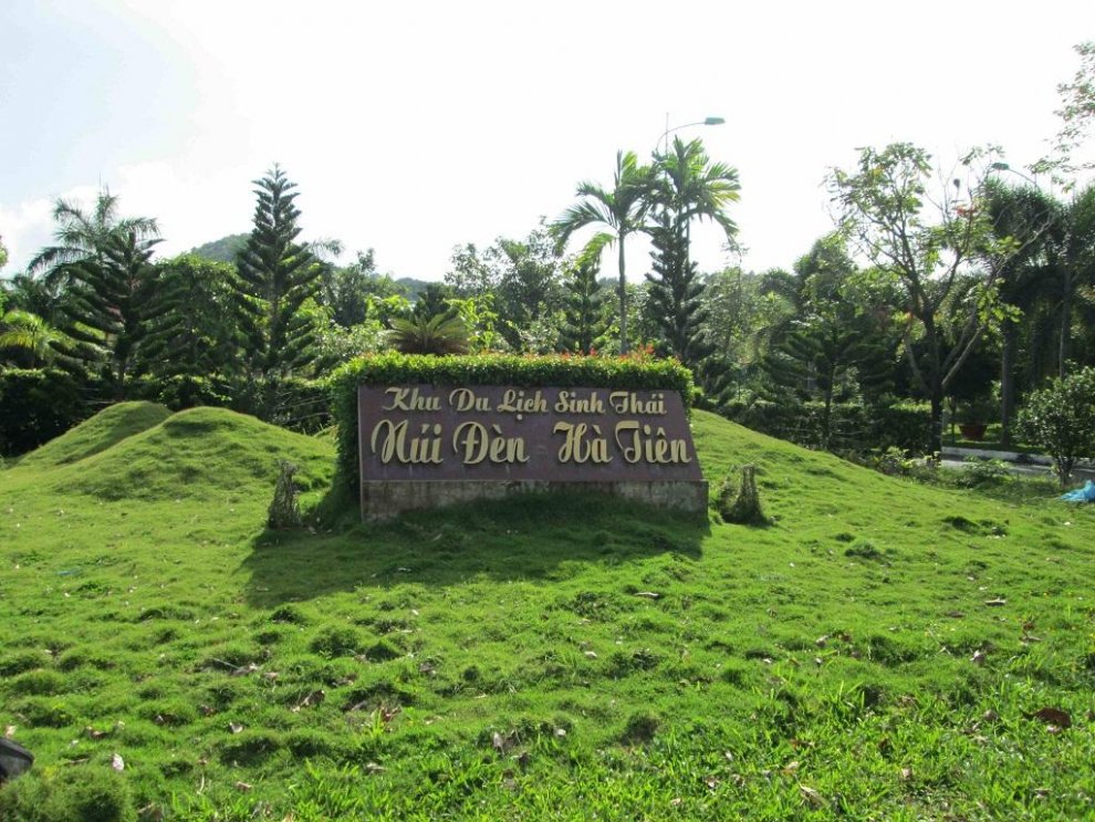 Nui Den Resort