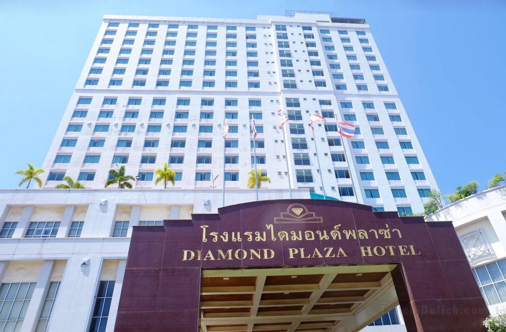 Khách sạn Diamond Plaza Suratthani