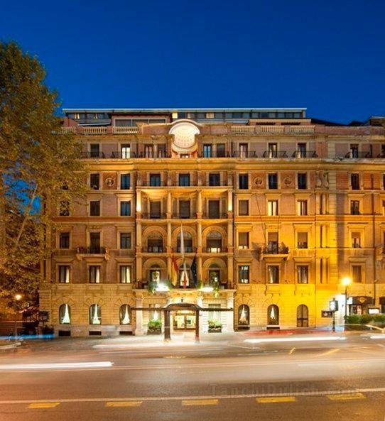 Khách sạn Ambasciatori Palace