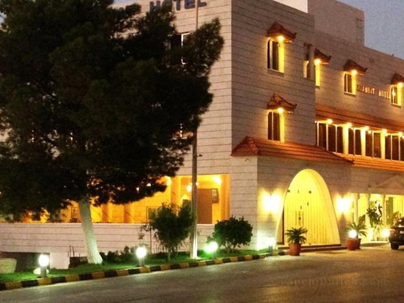 Khách sạn Al Anbat & Restaurant