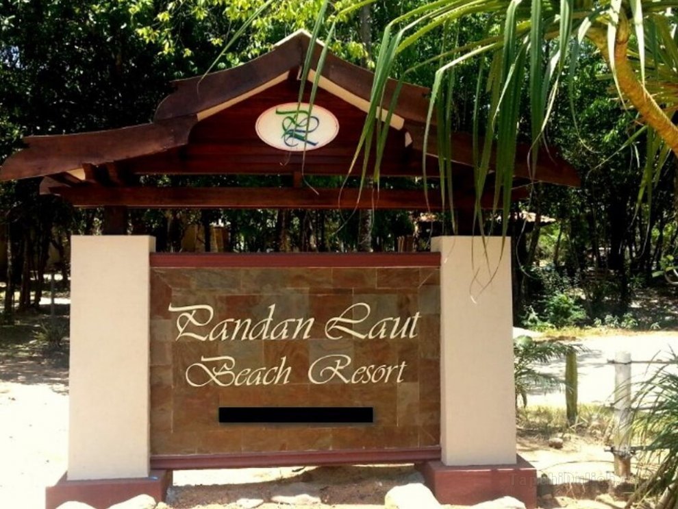 Pandan Laut Beach Resort