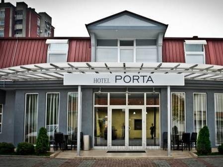 Khách sạn Porta