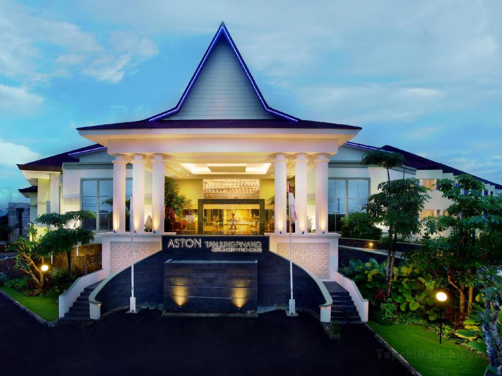 Khách sạn Aston Tanjung Pinang & Conference Center