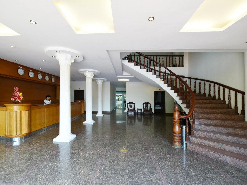 Khách sạn Gieng Ngoc