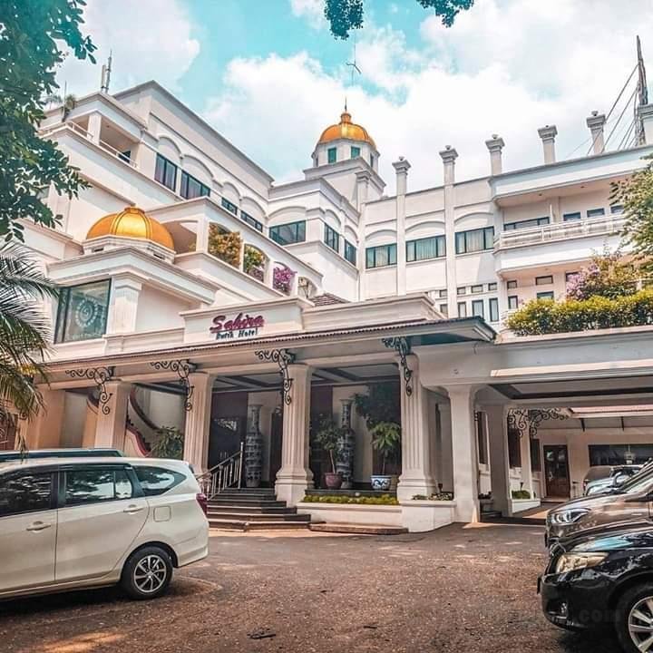 Sahira Butik Hotel (Syariah Hotel)