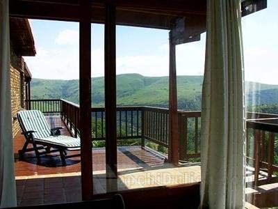 Acra-Retreat Mountain View Lodge