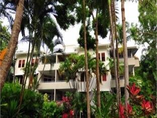 Khách sạn Oasis At Palm Cove