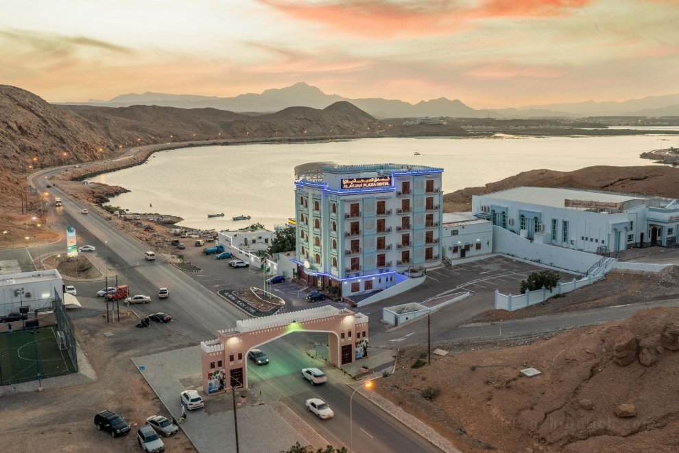 Khách sạn Al Ayjah Plaza