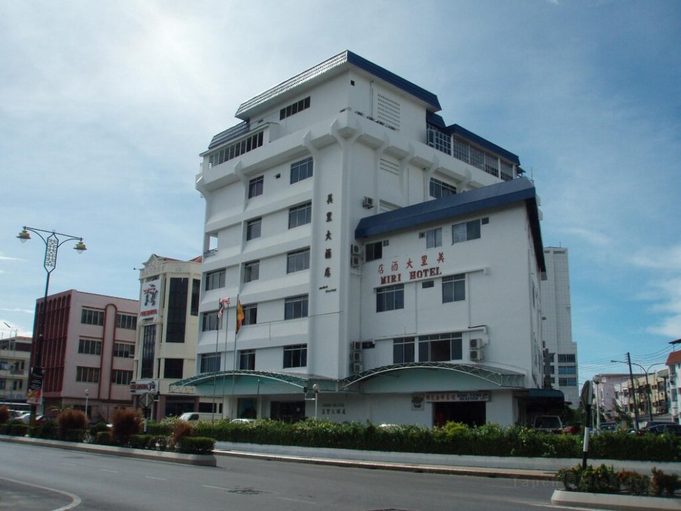 Khách sạn Miri