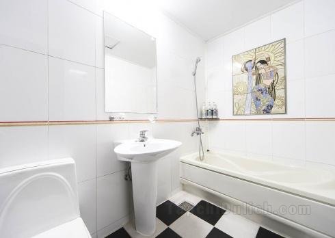 1000平方米1臥室公寓(義昌區) - 有1間私人浴室
