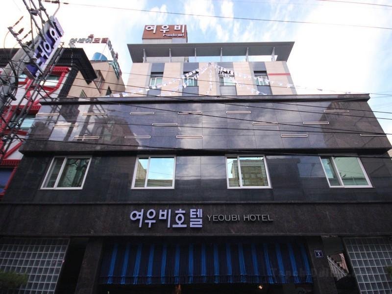 Khách sạn Yeow-B Jinju