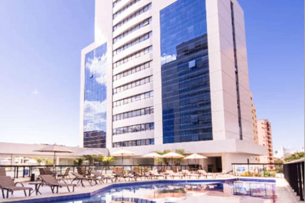 Khách sạn Quality & Suites Sao Salvador