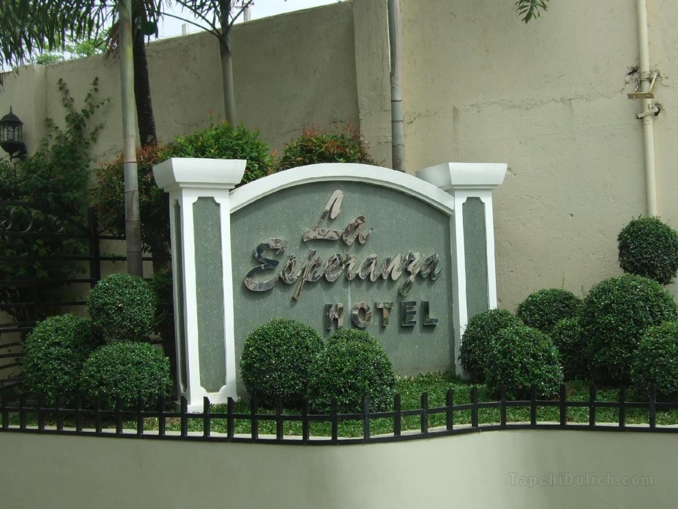 Khách sạn La Esperanza