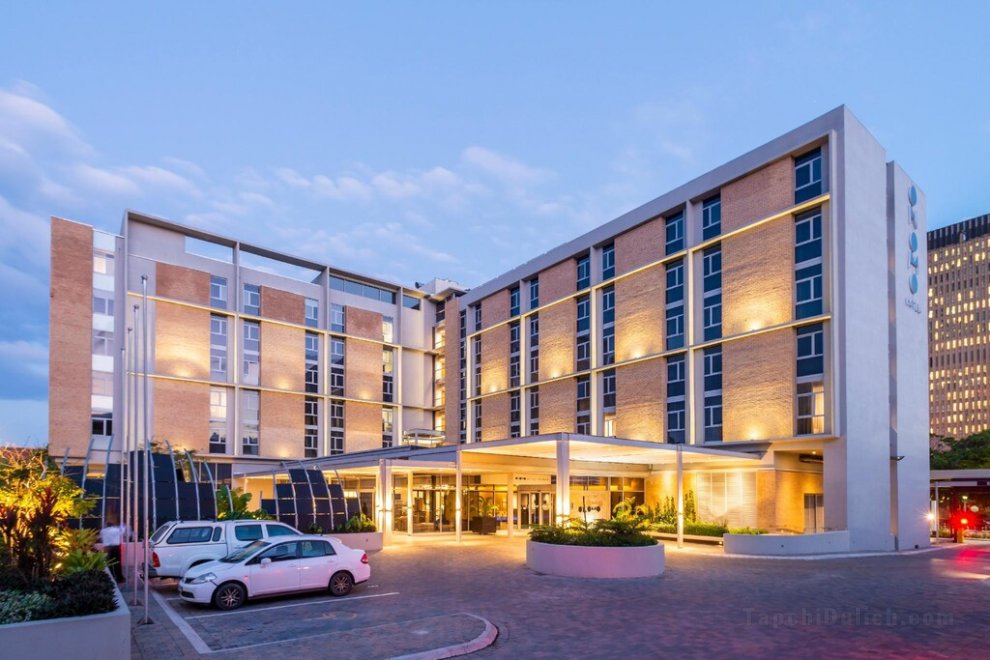 Khách sạn Onomo Durban