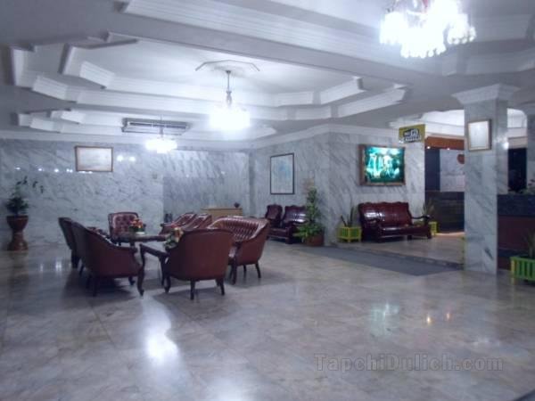 Khách sạn Tasia Ratu