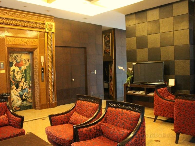 Khách sạn Maleewana & Resort