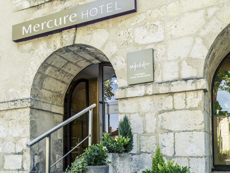Khách sạn de Bourbon Mercure Bourges