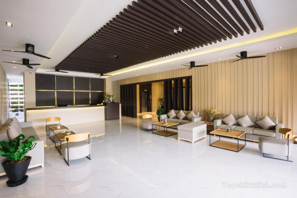 Khách sạn Nadee 10 Resort &