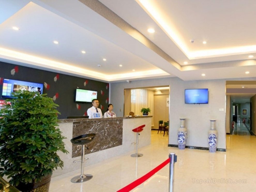 Khách sạn GreenTree Alliance Urumqi Airport Branch