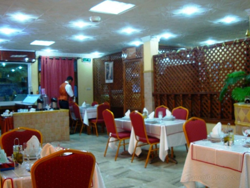 Khách sạn Dar Tlidjene