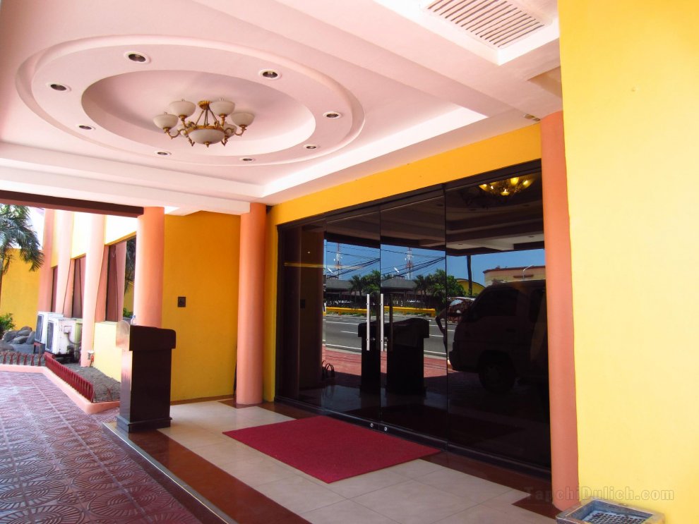 Khách sạn Grand Regal Bacolod