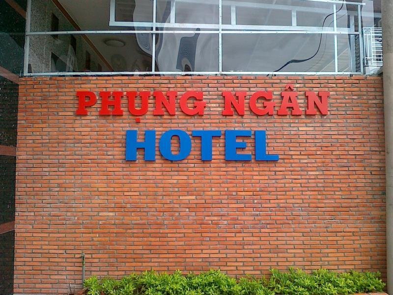 Khách sạn Phung Ngan