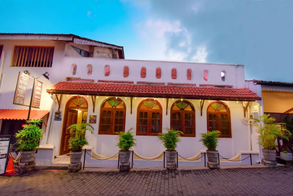 New Old Dutch House Galle Fort