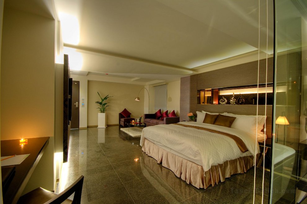 Khách sạn Kapok and Resorts