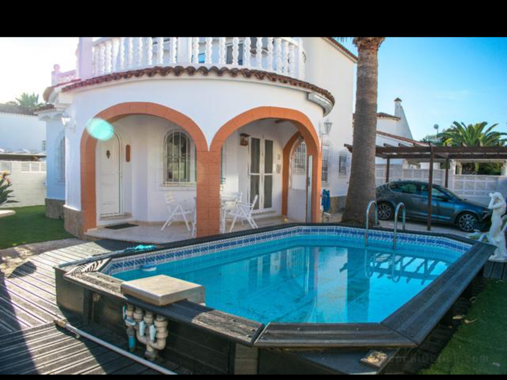 Frente al Mar. Rosales. Luxury Villa with ac, WiFi