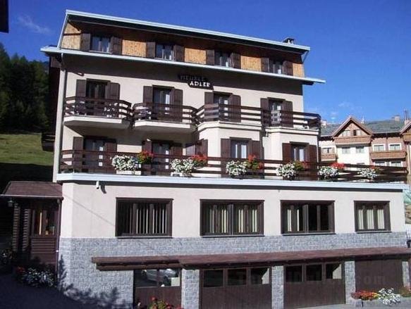 Khách sạn Meublè Adler - Rooms & Mountain Apartments