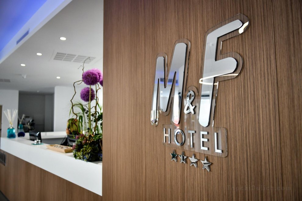 Khách sạn M&F